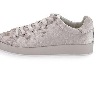 NIB Rag & Bone RB1 Low Top Sneakers Sz 7.5 in Dove gray color Velvet sho…